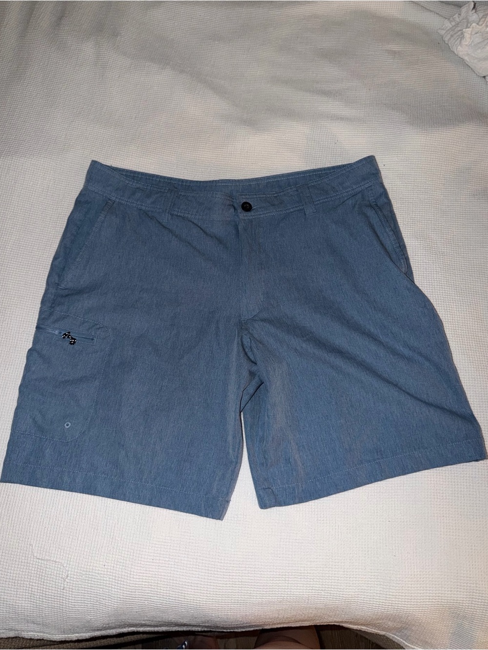 Magellan Outdoors Men's Blue Flat-Front Casual Shorts